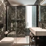King Hotel