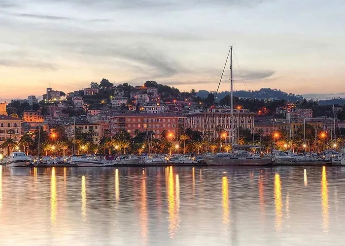 King Ξενοδοχείο