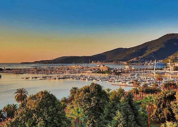 King Ξενοδοχείο