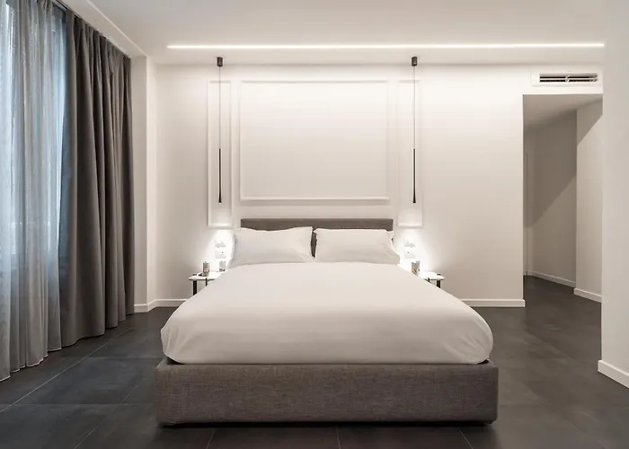 King Ξενοδοχείο *